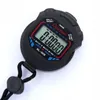 أجهزة توقيت كلاسيكية مقاومة للماء محترفة محترفة محمولة LCD Sports Timpwatch Timer Stop Watch مع سلسلة للرياضة