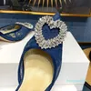 Scarpe eleganti alla moda Décolleté da donna sexy a punta 2021 Sandali con cinturino alla caviglia con tacco alto e cinturino alla caviglia in cristallo di moda solido