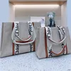 One Cloee Beach Sac Outlet Designer Woody Hands 2024 Fashion Sacs Tote Tote Hands Hands Hands Tolevas Niche Design Portable Large Tote Women 37ba