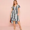 Robes de grande taille femmes robe florale à manches courtes Larges grande taille col en v vêtements vêtements tenue décontracté pour les femmes SuitsPlus