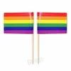 カラフルな虹色の旗のつまずいレズビアンゲイプライドLGBTフラグディストグピック100 PCS/セットバナーエコフレンドリーウッドフルーツプロッドスティックBH7243 TQQ