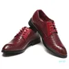 Dress Shoes Leather Formal Casual Men Pointed Toe Plaid Fashion Large Size Business Lowtop Solid Color