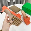 Fashion- Women Lido Designer Sandals Square Mules Suede Bowknot Sandal Ladies Wedding High Heels Dress Shoes Storlek 35-42