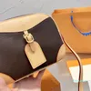 2022-Designer Bag Luxury Handväskor Kvinnor axelväska märke Crossbody väskor damer messenger purses