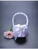 Dekorativa blommor kransar vit faux pärla blomma bröllop flicka korg bowknot dekor 12x23 dekorativ