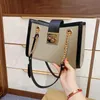 Bakken hangslot schoudertas ontwerper handtassen crossbody tassen vrouwen modeketen handtas twee maten tote luxe kruispunttas