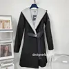 Cappotto lungo da donna in misto lana Autunno Inverno Capispalla alla moda Classico modello di lettera Giacche e cappotti da donna Accappatoio stile asiatico Cappotto nero