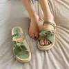 2022 Nieuwe Sandalen Dames Zomer Fee Stijl Mode Student Dikke Zolen Romeinse Flats Indoor Slippers Strikken Plus Size 43 Y220412