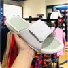 Moda-Uomo Donna Sandali Sandali Scivolo estivo Infradito moda Pantofola ampia e piatta scivolosa