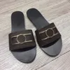 Sapateiros sapatos de couro mulas fivela de fivela de tira dupla anel de dedo do dedo do pé de designer deslize tanga de praia sliders gradiant vintage