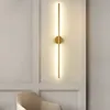 Lampada da parete Oro LED Design moderno Bastone lungo Semplice arredamento in stile nordico Sfondo per interni per soggiorno Camera da letto Scale Parete