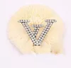 10Style Simple L Double V Letter Brooches Luxury Brooch Brand Design Pins女性クリスタルラインストーンパールスーツピンファッションジュエリー装飾アクセサリーギフトCCCCC