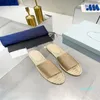 المصمم -أحذية عارضة أزياء Espadrilles الصيفية السيدات شاطئ شاطئ نصف النعال أزياء امرأة متسكع