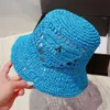 여름 밀짚 모자 여성 디자이너 버킷 모자 4 색 럭셔리 디자이너 피쉬 선하츠 홀리데이 비니 캡 패션 짚 끈 캡 캡