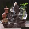 Backflow rökelsebrännare Holder Ceramic Little Monk Small Buddha Waterfall Sandalwood Censer Creatives Home Decor med 10 kottar Drop Delivery