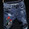 Heren jeans heren Europese Amerikaanse kleine rechte stretch geborduurde rode roos slanke modieuze broek casual jeansmen's