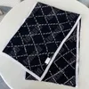 Luksusowy szalik marki klasyczne litery szaliki projektant szaliki dla kobiet mężczyzn Unisex moda miękkie kaszmirowe szaliki wełniane Schal 3 kolory