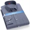 플러스 대형 5xL 6xlsize Mens Cotton + 폴리 에스터 비 아이언 드레스 셔츠 정기적 인 착용 부드러운 쉬운 케어 스마트 캐주얼 보라색 사회 셔츠 220322