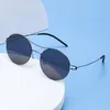 Mode Luxusdesigner Sonnenbrille für Frauen Goggle Beach Sonnenbrille Vollrahmen Mode Brille zufällige Box