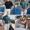 2021 Tシャツ男性の縞模様の夏のメンズ衣料品丸いネックシャツファッションニットスリムシンショートスリーブTシャツTops Y220606