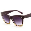 Lunettes de soleil de luxe Rectangle femmes marque concepteur PC cadre dégradé lentille classique Rivet nuances femme homme mode lunettes UV400
