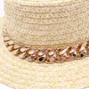 Fashion Wide Brim Metal Chain Paille Chapeaux de paille pour hommes Femmes Élégant Fascinateur Luxury Sun Beach Fishing Panama Chapeaux de seau CAP HCS179