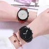 腕時計ファッションラウンドクォーツフロストダイヤルカジュアルな腕時計レザーストラップ防水防止装置の女性用ファッショナブルな時計