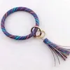 Keychains ZWPON PU 가죽 O CIRENT TASSEL WRISTLET KEYCHAIN ​​남부 패션 여성 키 체인 링 링 홀더 도매 ENEK22