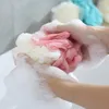 50 grammes Loofah Bath Éponge Mesh Pouf Double Couleurs Mélange Loofa Puff Scrubber Exfolier avec des accessoires de bain de beauté BBA13098