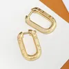 Rostfritt stål 18K guldpläterade bågeörhängen Klassiskt mode rektangel V-örhängen Designer för kvinnor Europeiska lyxsmyckengåvor