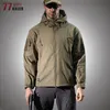 Shark Skin Soft Shell Abbigliamento Giacche tattiche Uomo Impermeabile Giacca da trekking con cappuccio Cappotti Uomo Campo militare Bomber Giacca a vento 220816