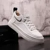 Koreaanse stijl mode trouwjurk feest schoenen ademend antislip lace-up mannen casual platform sneakers ronde neus gevulkaniseerd bedrijf rijden wandelende loafers E239