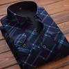 Vinter Mäns Mode Smart Casual Warm Långärmad T-shirts, Höstmän Tjocken Plaid Slim Fit Male Size M-5XL 220330