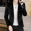 Hoo Men's Four Seasons Heart-Shaped Jacquard blazer Gold Velvet Casual Slim Handsome blazer jacket 220409