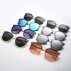نظارات 2022 الفاخرة النحل الأزياء للنساء الرجال القط العين العلامة التجارية تصميم نظارات الشمس oculos الرجعية الذكور الحديد uv400 نظارات