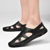 샌들 여름 진짜 가죽 남성용 고품질의 통기성 통기성 로퍼 야외 해변 신발 브랜드 디자이너 드라이빙 신발 산다