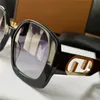 Designers Solglasögon för kvinnor Mens Brand Högkvalitativ metalllogotyp Full Frame Designers Sunglass Olock UV400 Luxury Fashion Sun Glasses