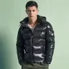 Mens Down Jackets Stylist Coat Parka Top Quality Classic Puffer Jacket Com Capuz Grosso Down Coats Womens Feather Windproof Outerwear Chapéu Removível Tamanho XS-3XL