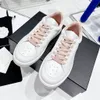 Fashion Shoe Designer Women Leather Lace Up Sneakers Color Matching White Black Flat Sole Womens Classic Luxury Casual Shoes