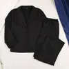 Hiloc Ropa de dormir de seda satinada de gran tamaño Pijamas sexy de corte bajo para mujeres Mangas largas de un solo pecho Pantalones de pierna ancha Trajes de pantalón 220722