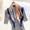 Sommar lyx varumärke Silk Scarf fyrkantiga kvinnor sjalar Wraps Fashion Office Lady Liten Hair Neck Hijabs Foulard Bandana 70 70cm