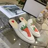 Designer Lyx Mules Tofflor Sandaler i äkta läder Dam Loafers Princetown metallkedja Fritidssko Spets Sammetstoffel med box storlek 36-42