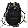 Sevimli kız Mini cüzdan Gümüş donanım zincir Kılıfı kadın bozuk para cüzdanları tasarımcı moda aksesuarları siyah Anahtar çantası