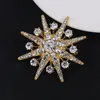 Broche de estrella de cristal blanco para mujer, broches de joyería de Color dorado y plateado para mujer, Pin de circón de moda, accesorios para abrigo, alfileres Marc22