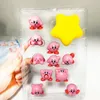 10pcsset -spelfigurer Mini Kawaii Kirby Collection pojkar flickor leksaker söt modell tårta prydnadsdocka anime tillbehör gåva 220810