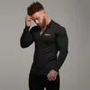 Męska marka jesienna Wysokiej jakości Bawełniany Slim Fit Mężczyzn z długim rękawem Koszula fitness Koszula Fitness Casual Printed Tops Ubranie Menmen's Men