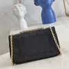 12A Actualización Calidad de espejo Diseñadores de lujo Bolso para mujer en relieve negro Marceau Bolsos Bolsos Sobre Monedero Bolso con solapa Cuero genuino Lona Hombro Cadena de oro Bolsas