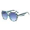 2022 Vintage Stripes et lunettes de soleil solides Lunettes de soleil à monture en plastique simple