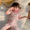 衣類セットキッズ女の子の夏の服の赤ちゃんの薄いクールなパジャマの幼児の子供のための伸びた通気性のあるセット臨床