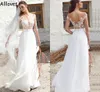 Colher pescoço puro uma linha vestidos de noiva com ilusão de mangas compridas renda de renda de verão praia vestidos de noiva sexy sem costas chiffon boho lobes de mariee cl0974